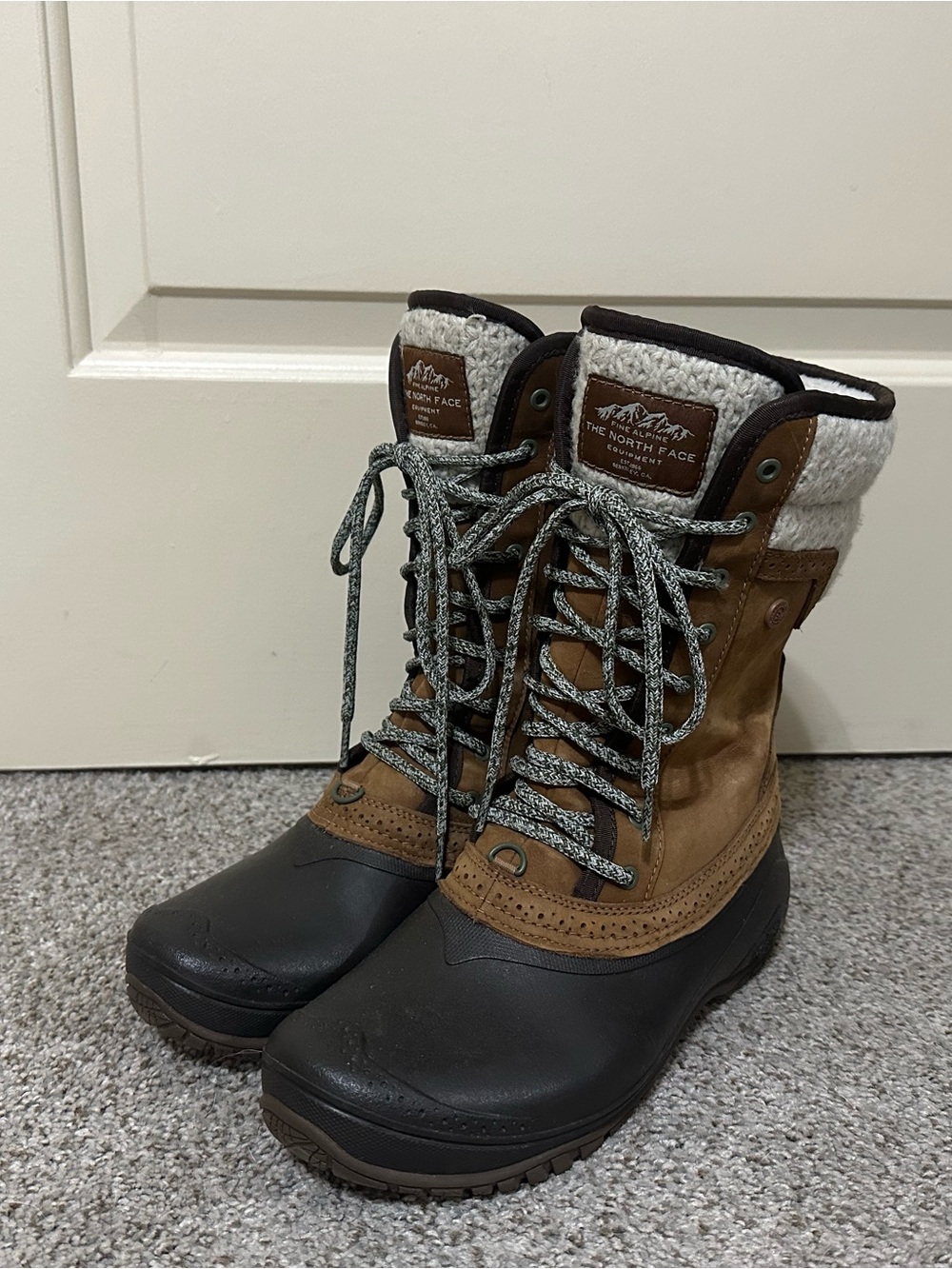 The North Face Brown and Black Lace-Up Insulated Women's Winter Boots